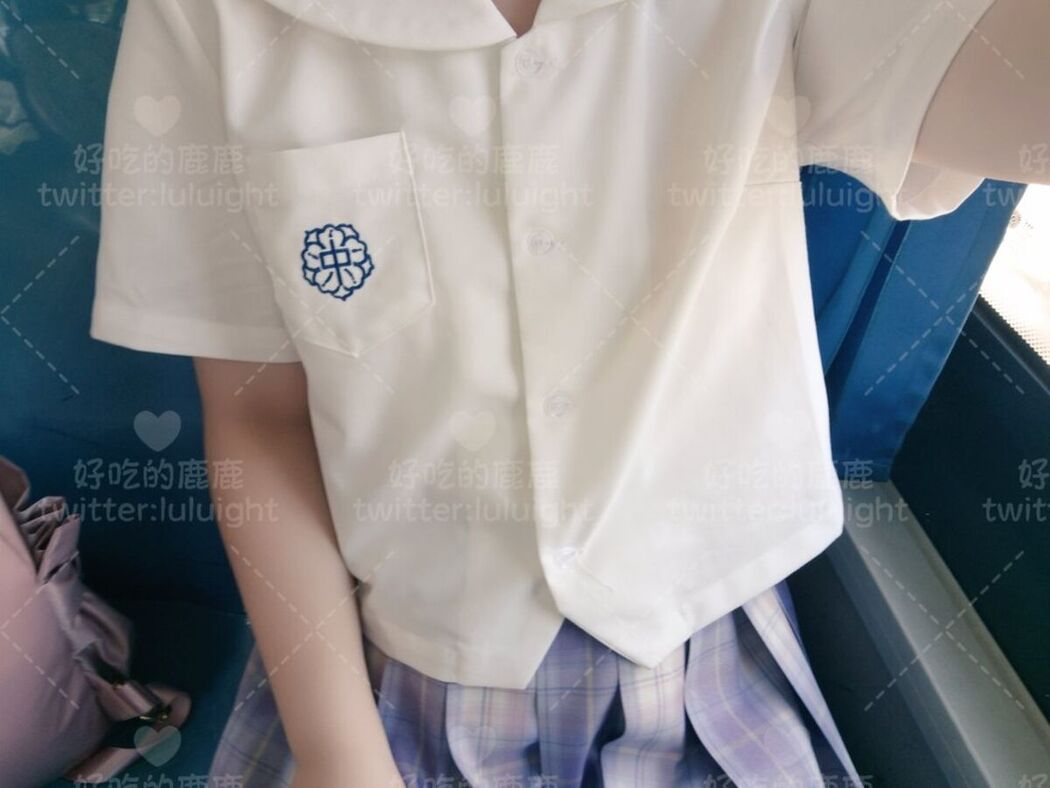 Coser@好吃的鹿鹿 And luluight – 顶级Cos白虎萝莉 私拍福利 Part03 (61P)