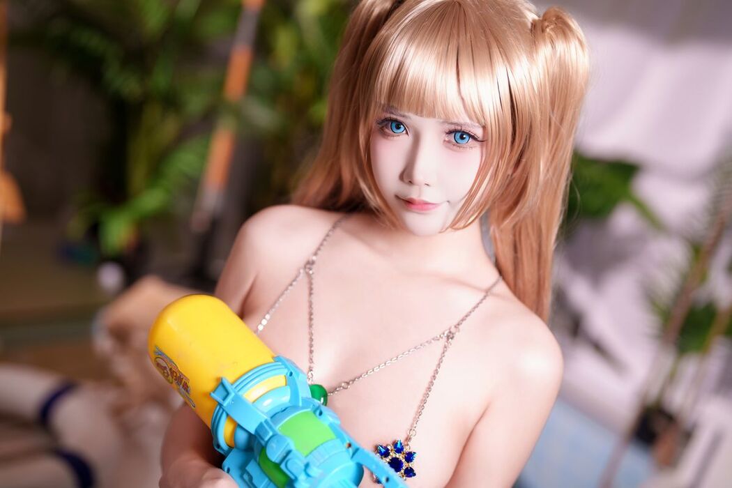 Coser@抱走莫子aa – 波光粼粼 (55P – 1V)