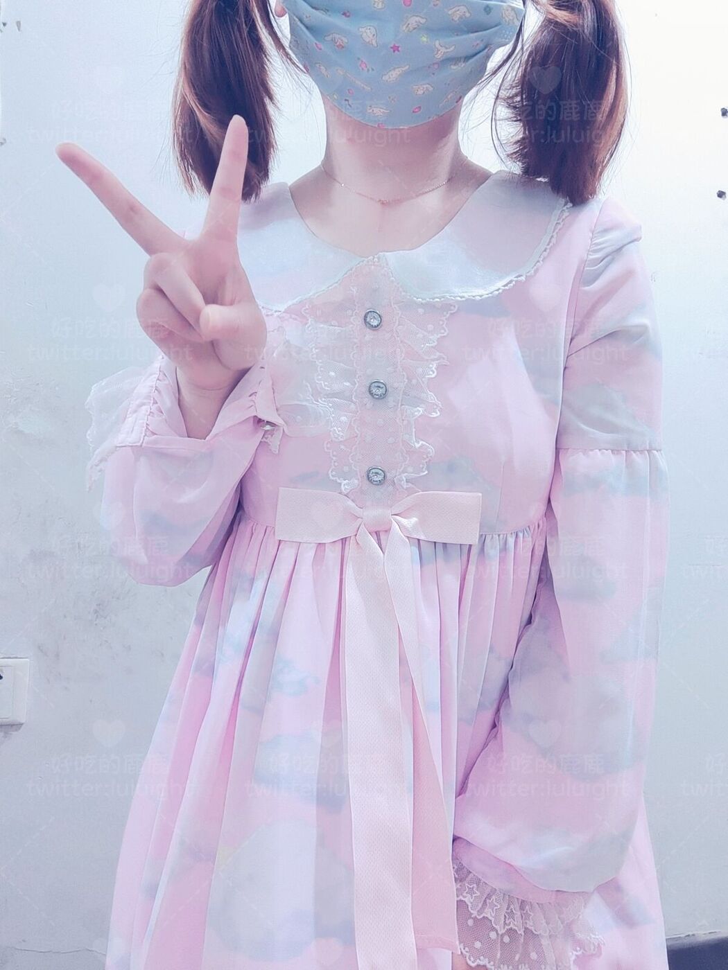 Coser@好吃的鹿鹿 And luluight – 顶级Cos白虎萝莉 私拍福利 Part02 (62P)