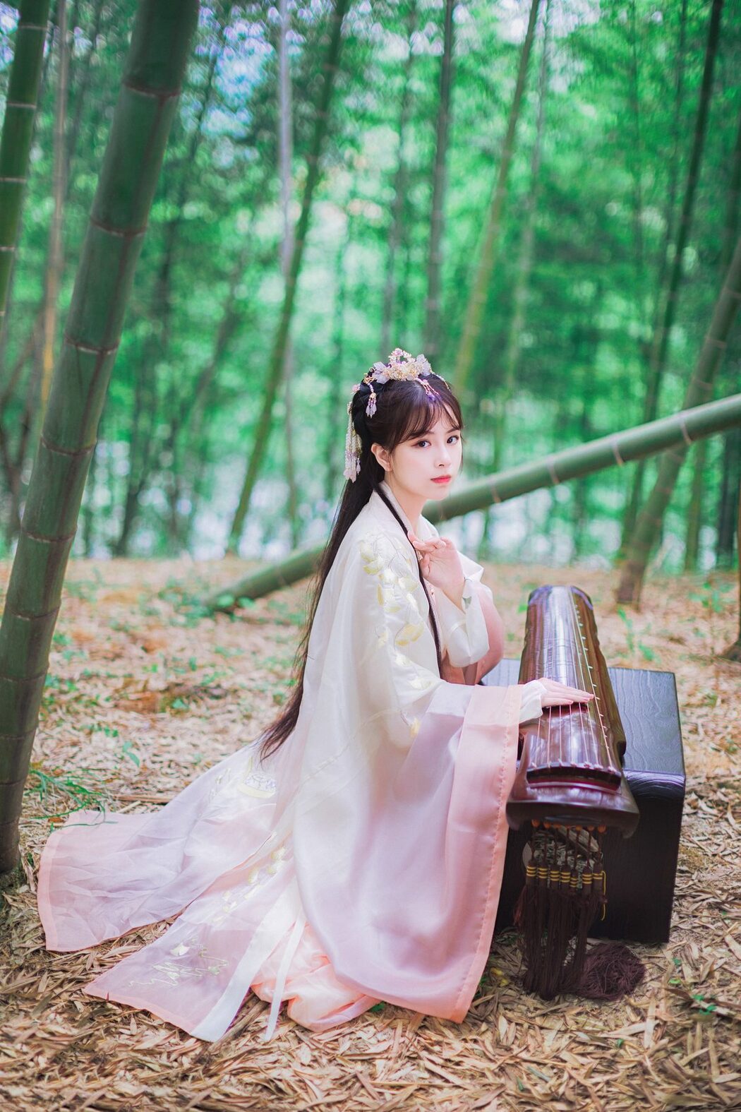 YiTuYu艺图语 Vol.5707 Gong Zi Bu Huai