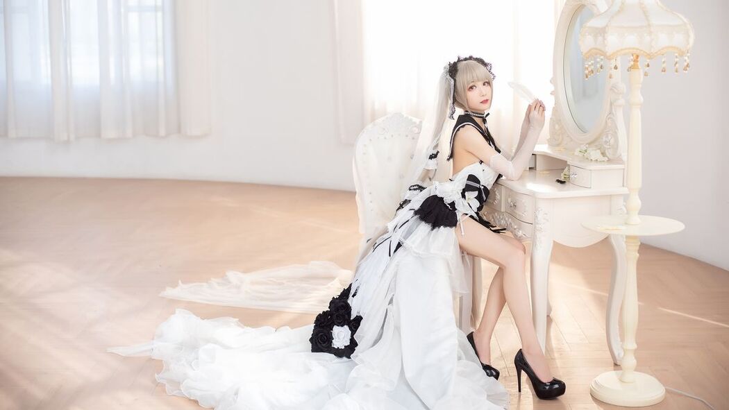 Coser@Tomoyo酱 &#8211; 碧蓝 可畏礼服 (28P)