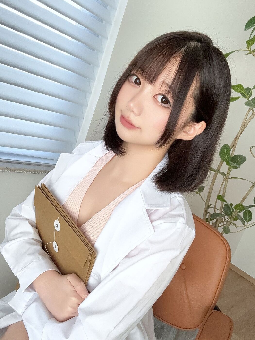 Coser@NAGISA魔物喵 – 2025年01月打包合集 Part7 (50P)