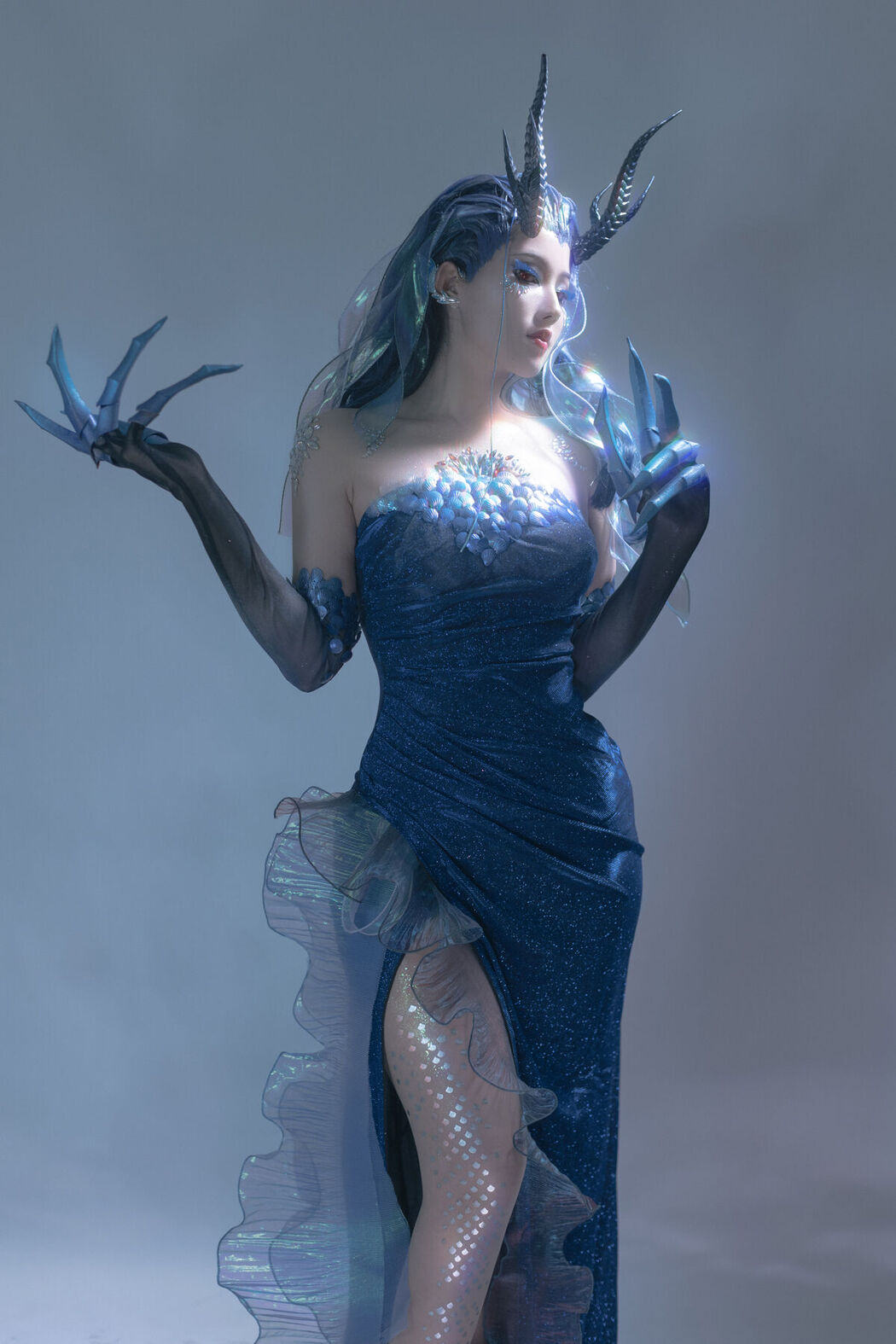 Coser@钛合金TiTi &#8211; 西海龙王 敖闰 (82P &#8211; 1V)