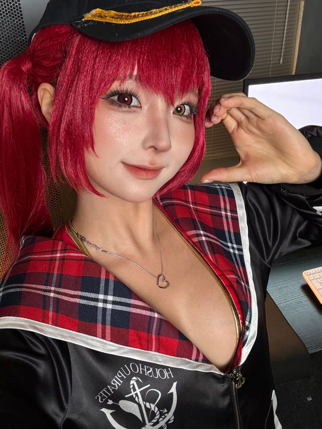 Coser@蠢沫沫 chunmomo – 船长 Part5 (48P)