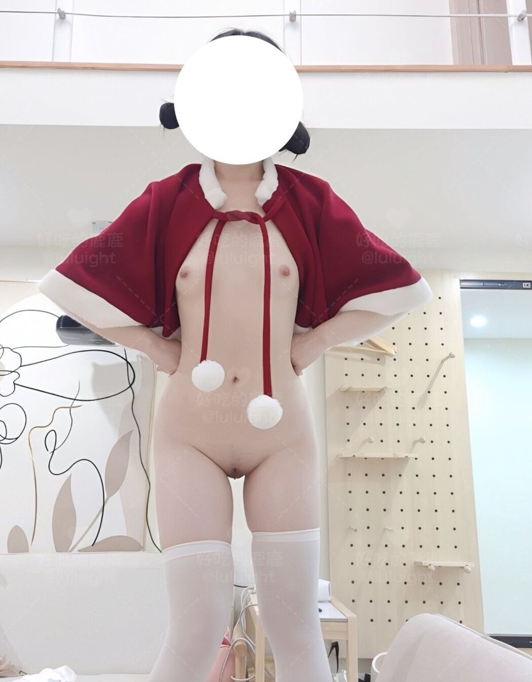 Coser@好吃的鹿鹿 And luluight – 顶级Cos白虎萝莉 私拍福利 Part04 (61P)