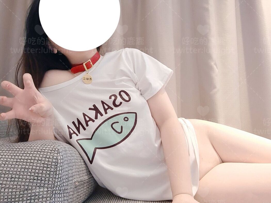 Coser@好吃的鹿鹿 And luluight – 顶级Cos白虎萝莉 私拍福利 Part05 (61P)