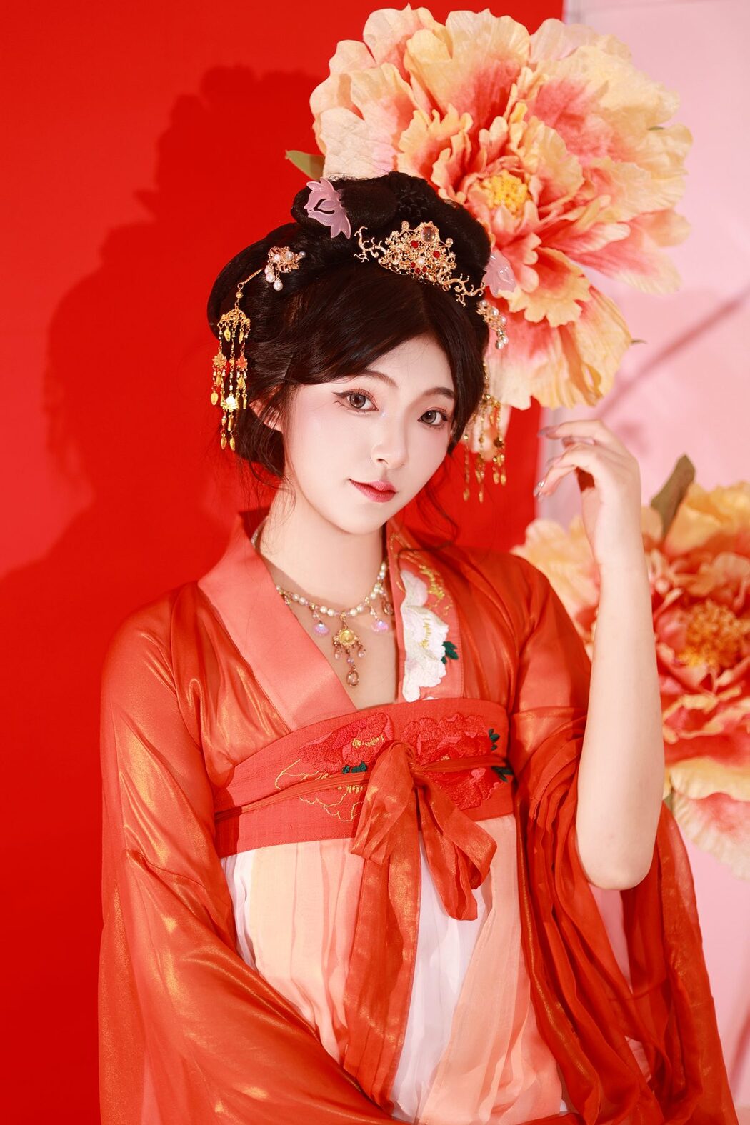 YiTuYu艺图语 Vol.5711 KaiLin Jiang
