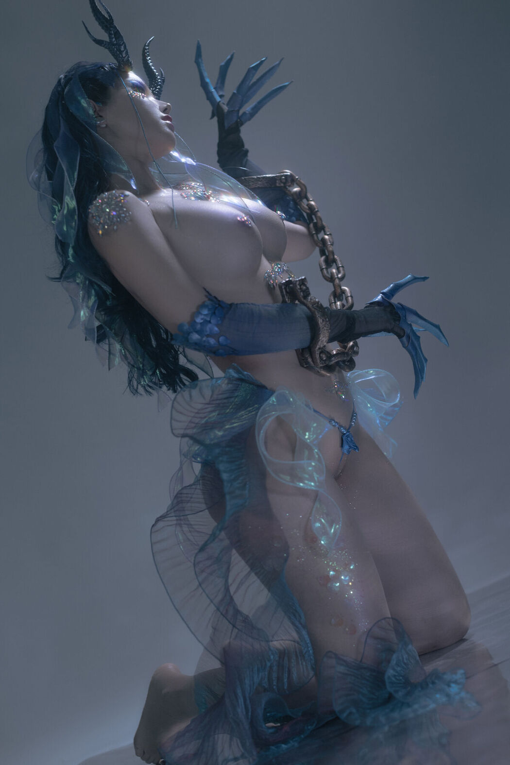 Coser@钛合金TiTi &#8211; 西海龙王 敖闰 (82P &#8211; 1V)