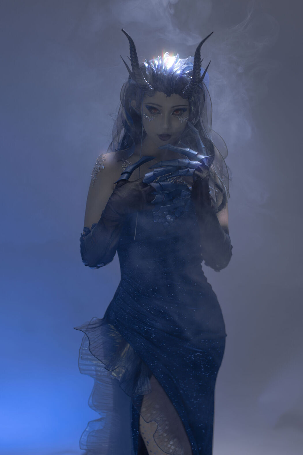 Coser@钛合金TiTi &#8211; 西海龙王 敖闰 (82P &#8211; 1V)