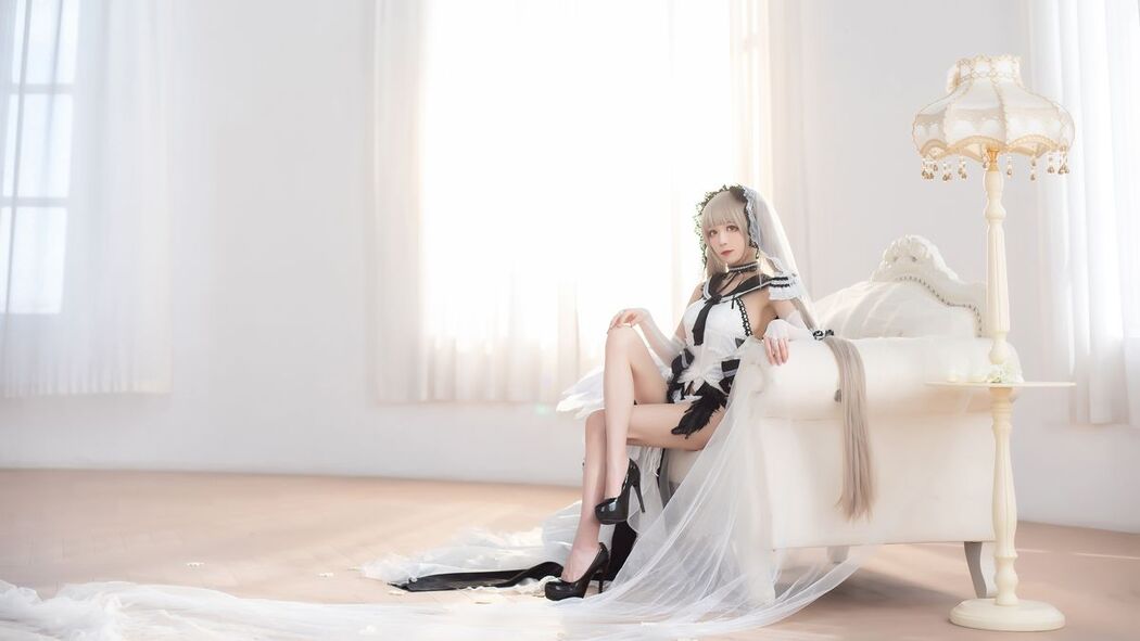 Coser@Tomoyo酱 – 碧蓝 可畏礼服 (28P)