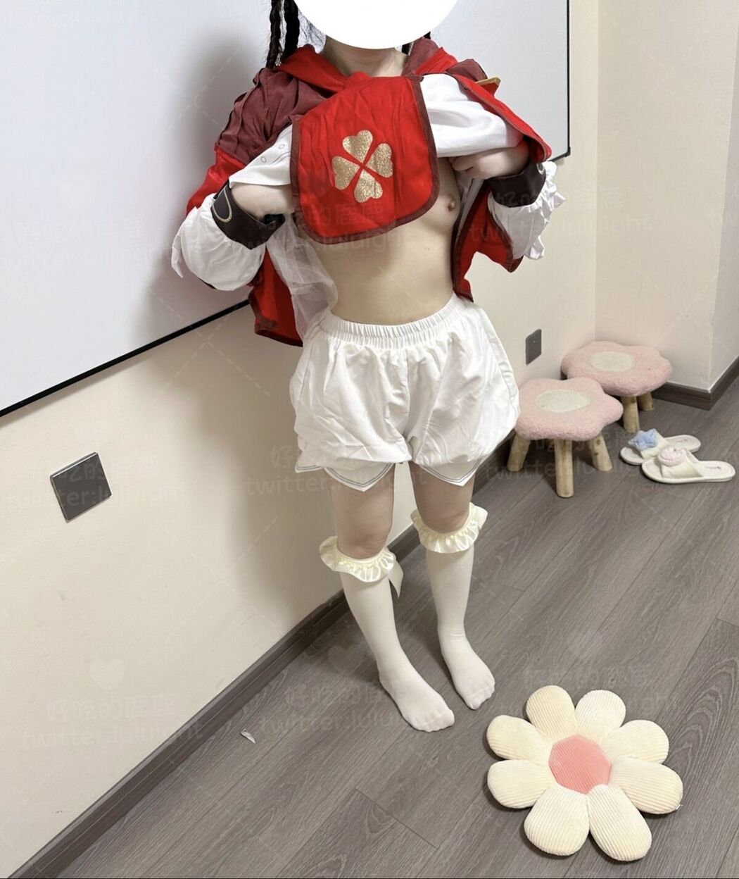 Coser@好吃的鹿鹿 And luluight – 顶级Cos白虎萝莉 私拍福利 Part05 (61P)