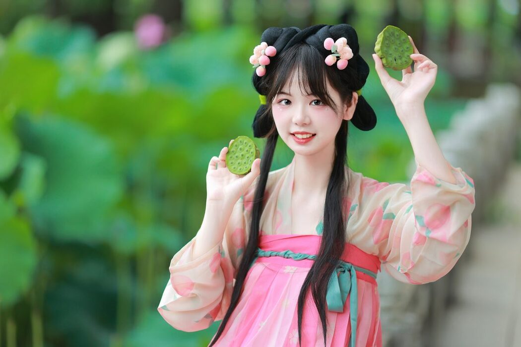 YiTuYu艺图语 Vol.5699 Mu Yan Se Cc