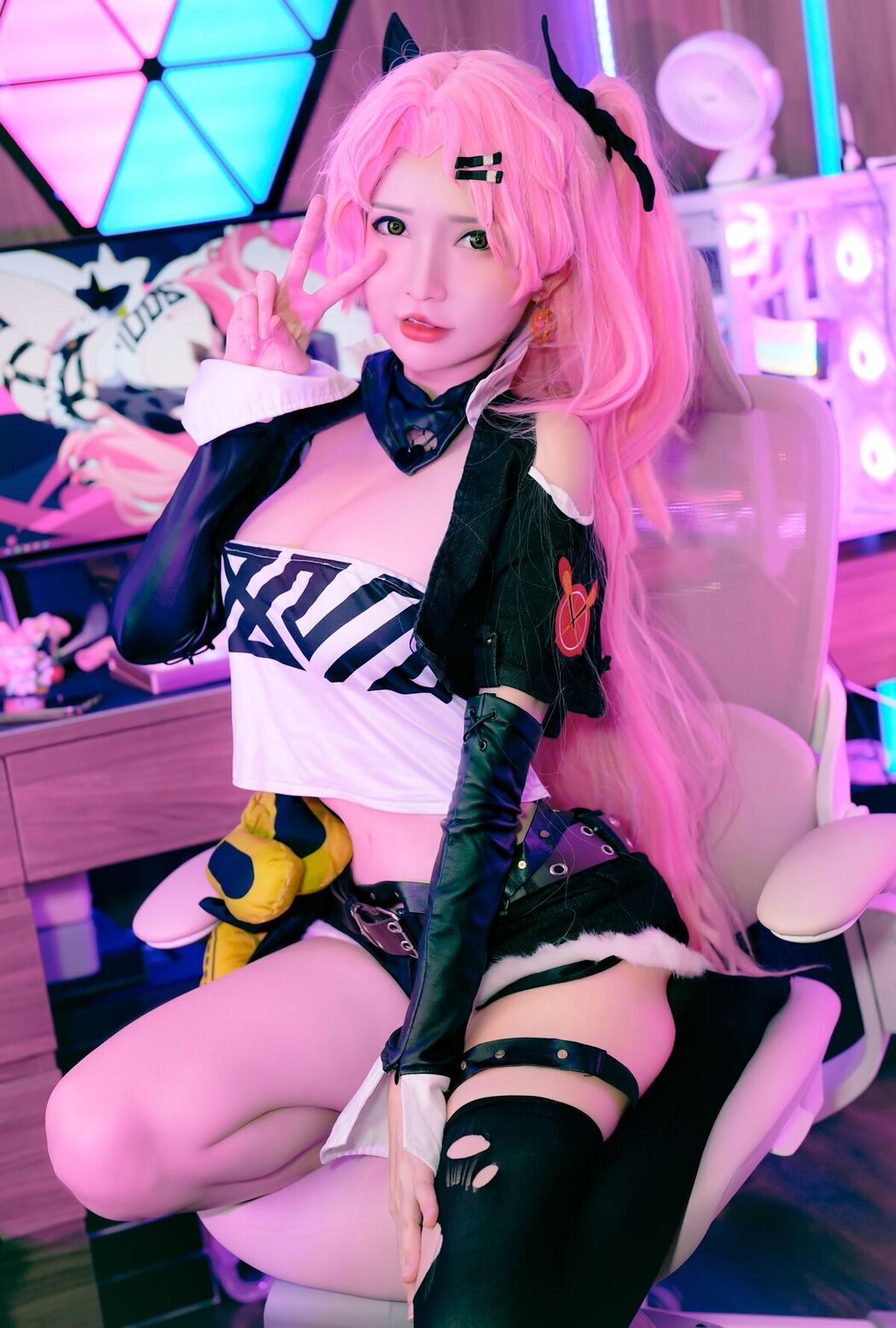 Coser@Potato Godzilla – Nicole Zenless Zone Zero (26P)