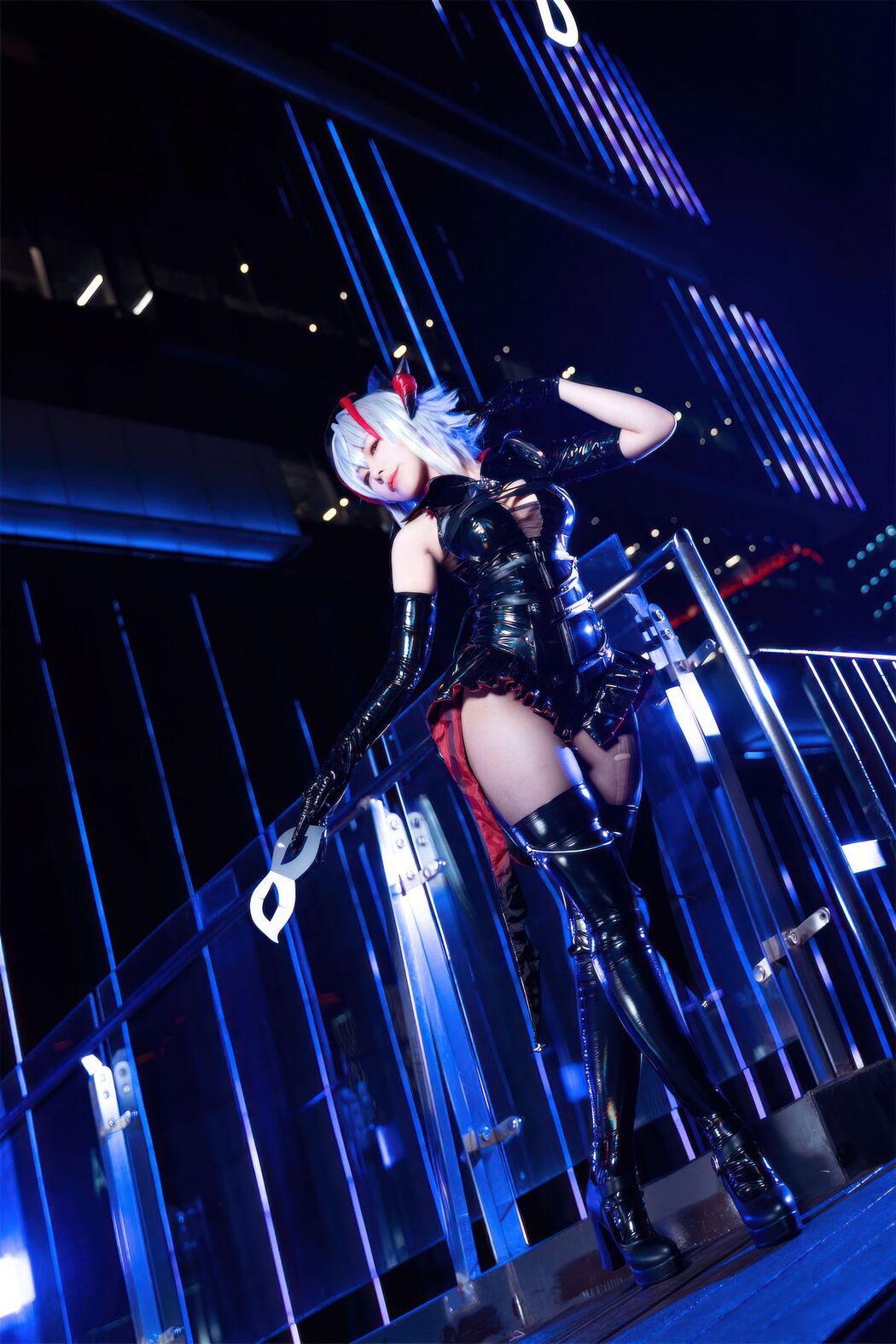Coser@虎森森 &#8211; 明日方舟 W 怪盗 (31P)