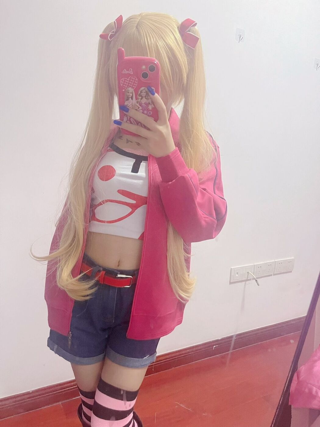 Coser@好吃的鹿鹿 And luluight – 顶级Cos白虎萝莉 私拍福利 Part03 (61P)