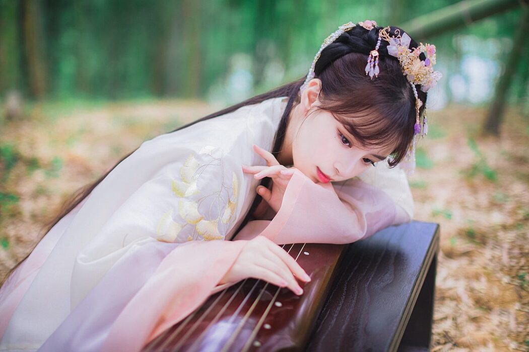 YiTuYu艺图语 Vol.5707 Gong Zi Bu Huai
