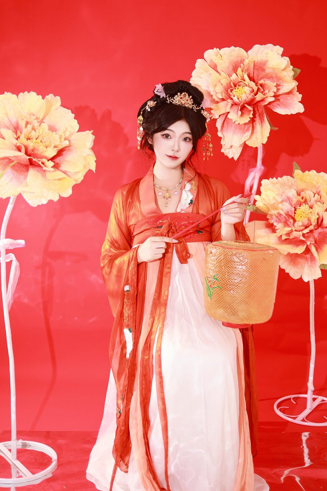 YiTuYu艺图语 Vol.5711 KaiLin Jiang