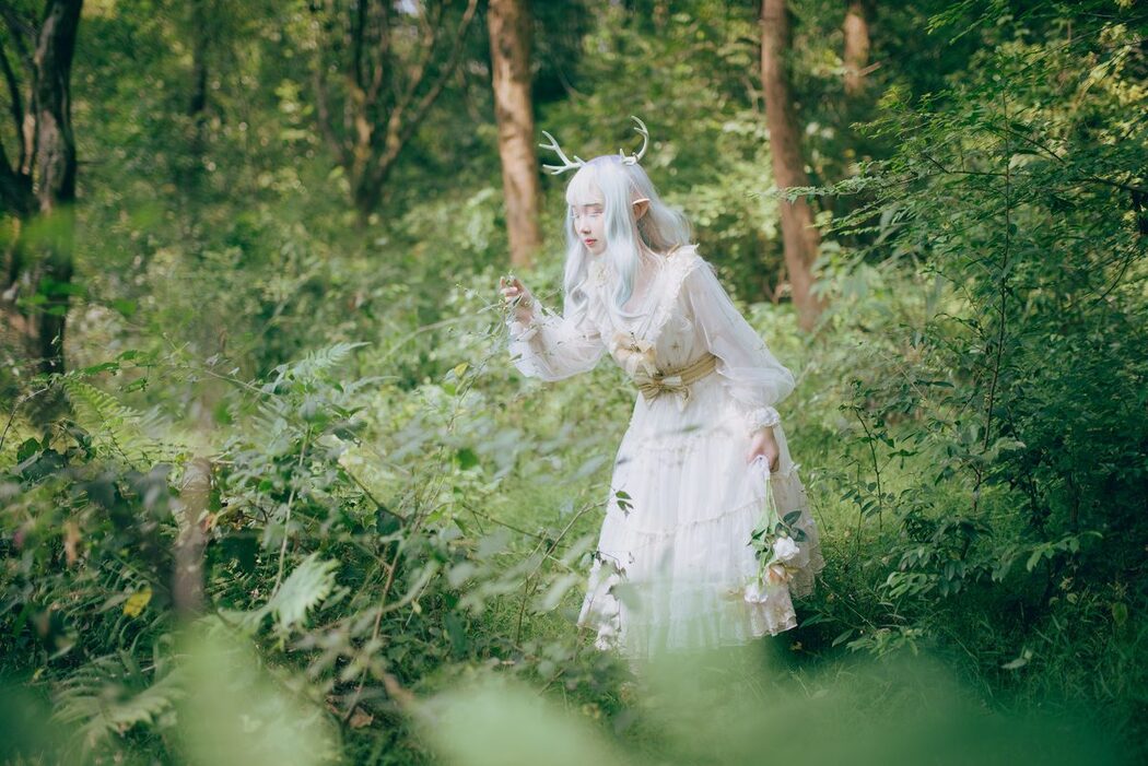 YiTuYu艺图语 Vol.5867 You Li