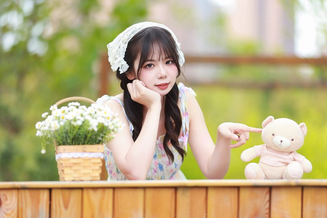 YiTuYu艺图语 Vol.5720 Mu Yan Se Cc