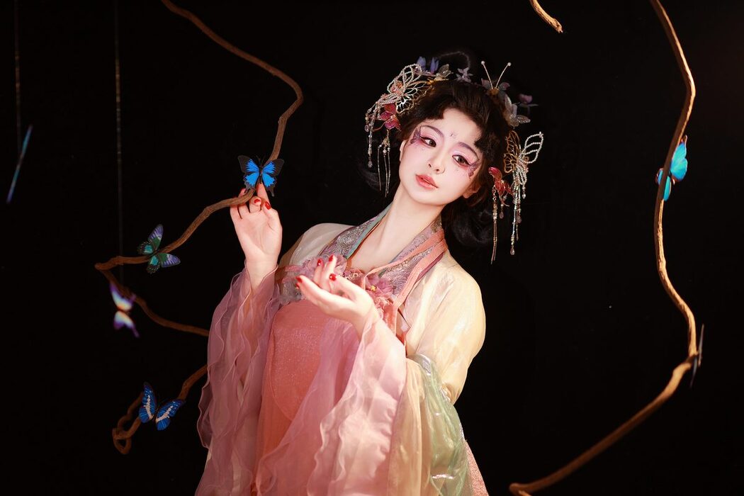 YiTuYu艺图语 Vol.5823 Bu Ke Ai De He He Miao