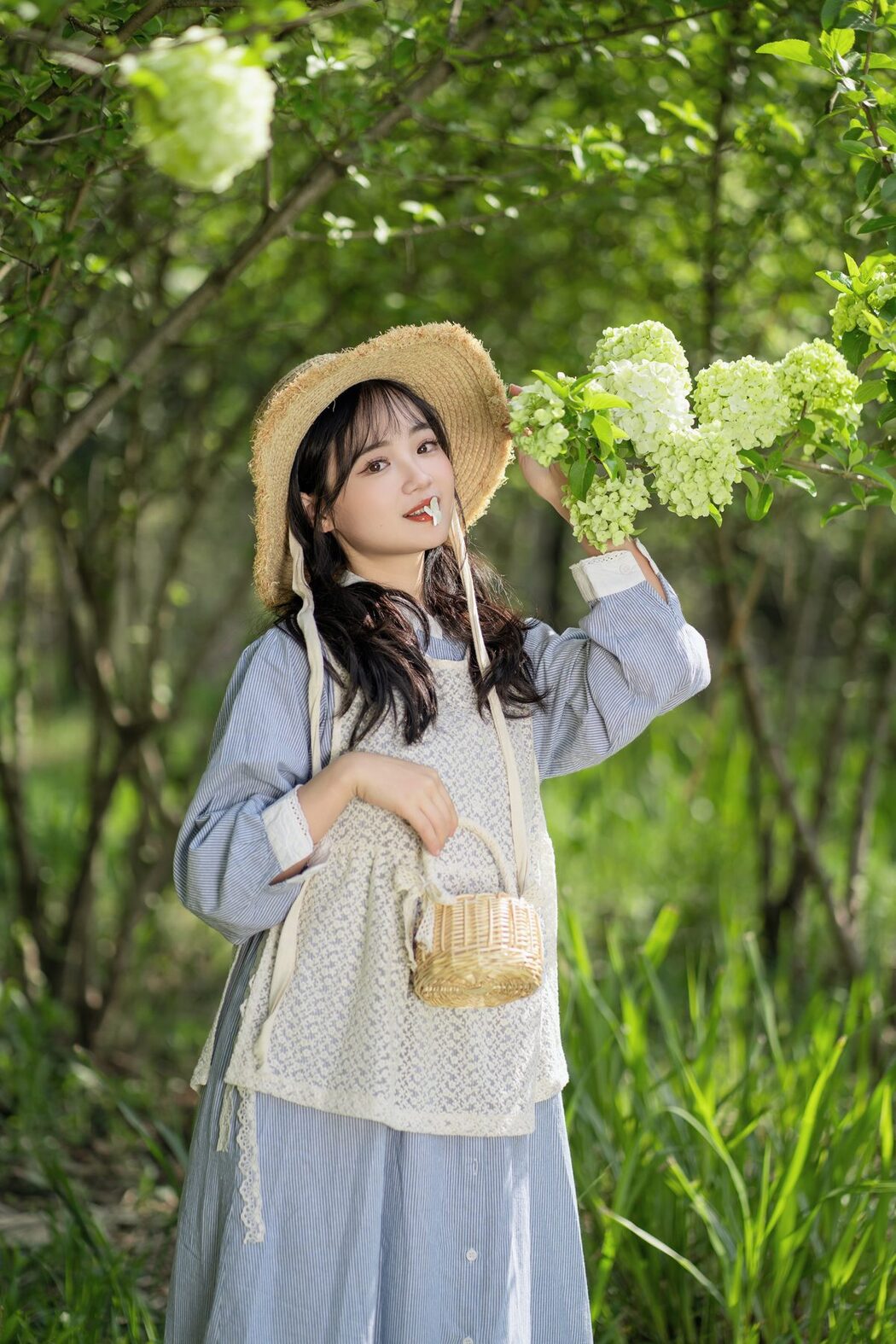 YiTuYu艺图语 Vol.5868 Xiao Ou O