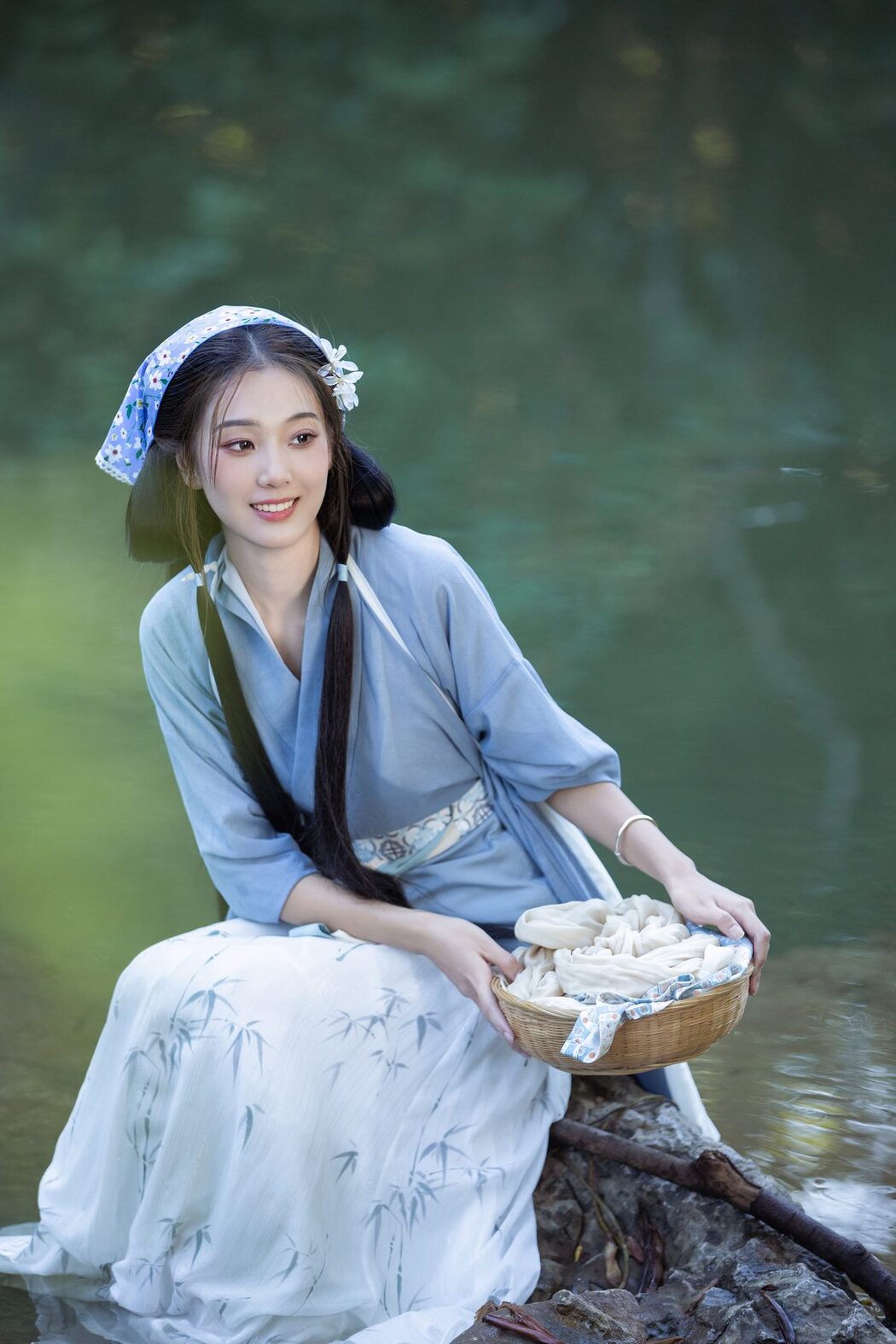 YiTuYu艺图语 Vol.5797 Zhi Zhi Qi