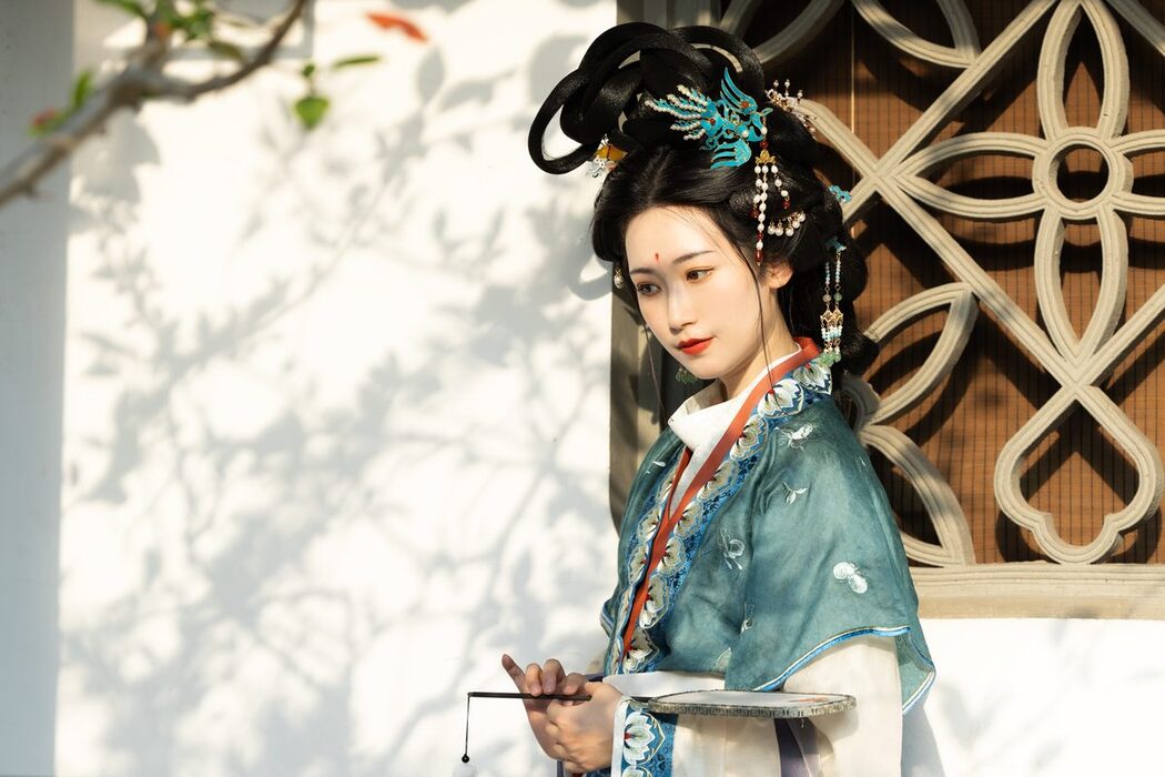 YiTuYu艺图语 Vol.5760 Zhi Shi