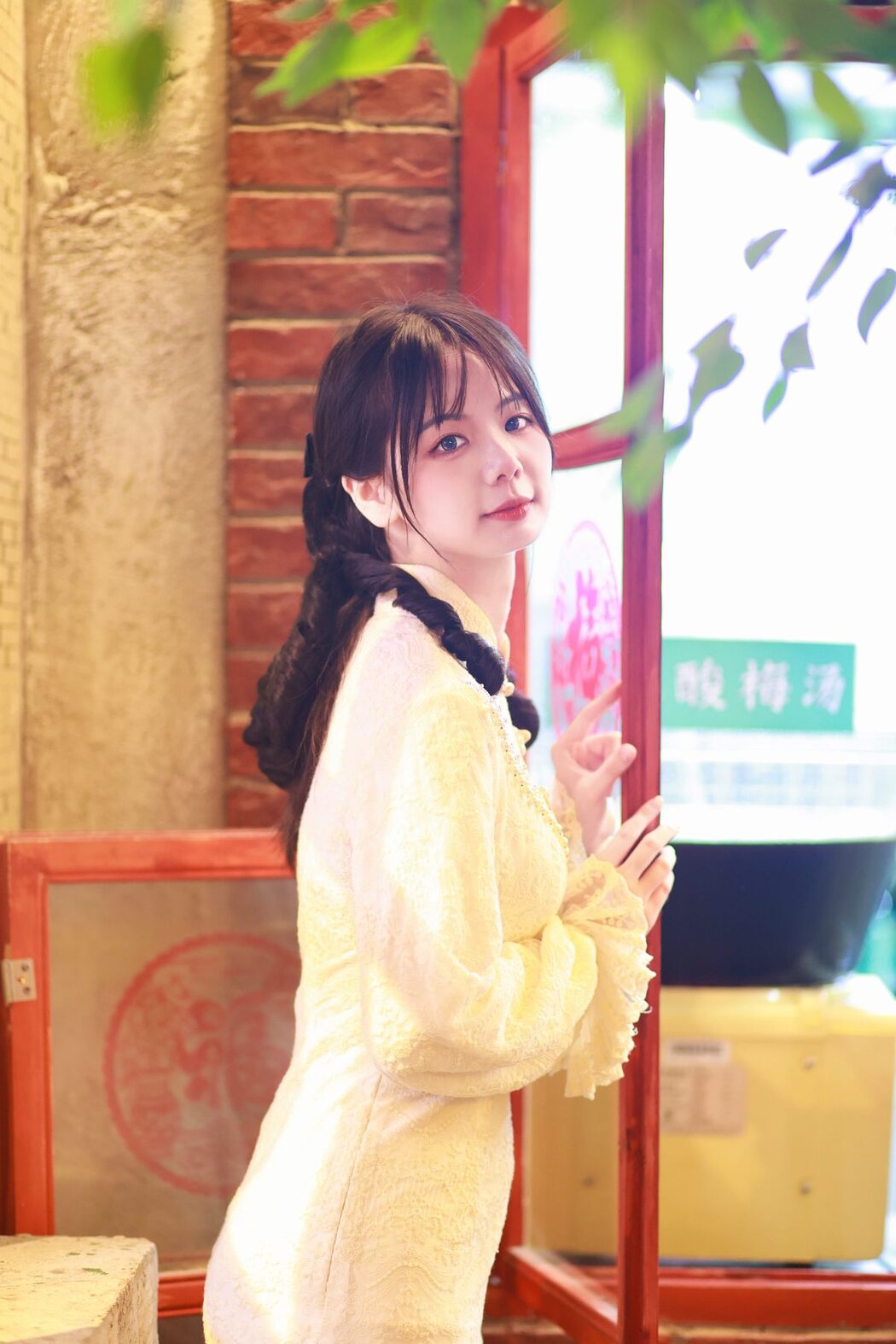 YiTuYu艺图语 Vol.5860 Mu Yan Se Cc