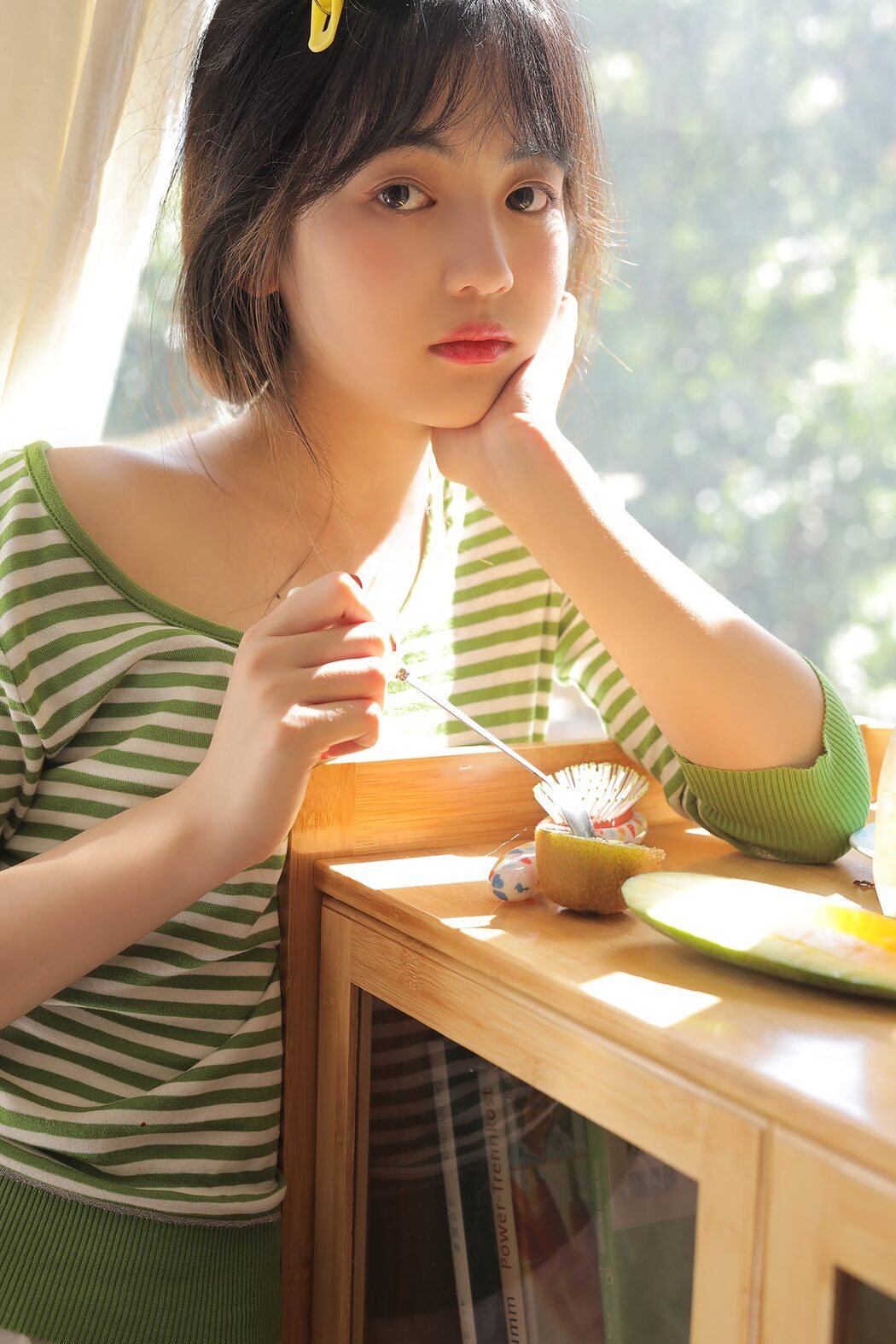YiTuYu艺图语 Vol.5815 Zhou Zi Xin