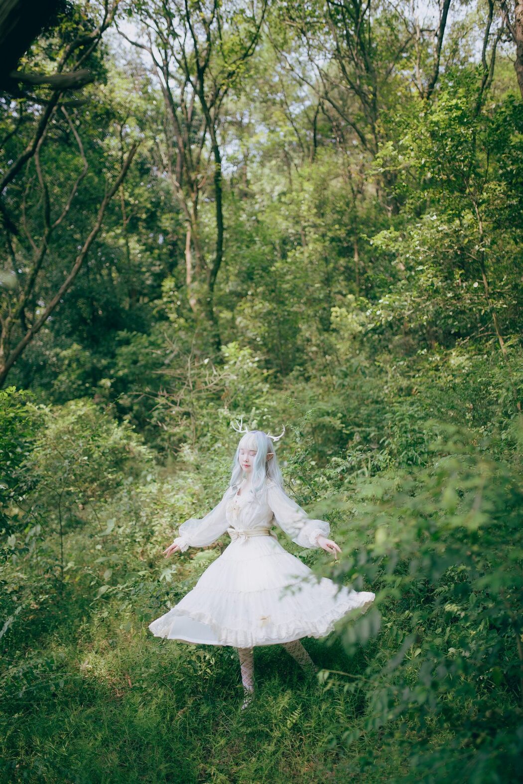 YiTuYu艺图语 Vol.5867 You Li