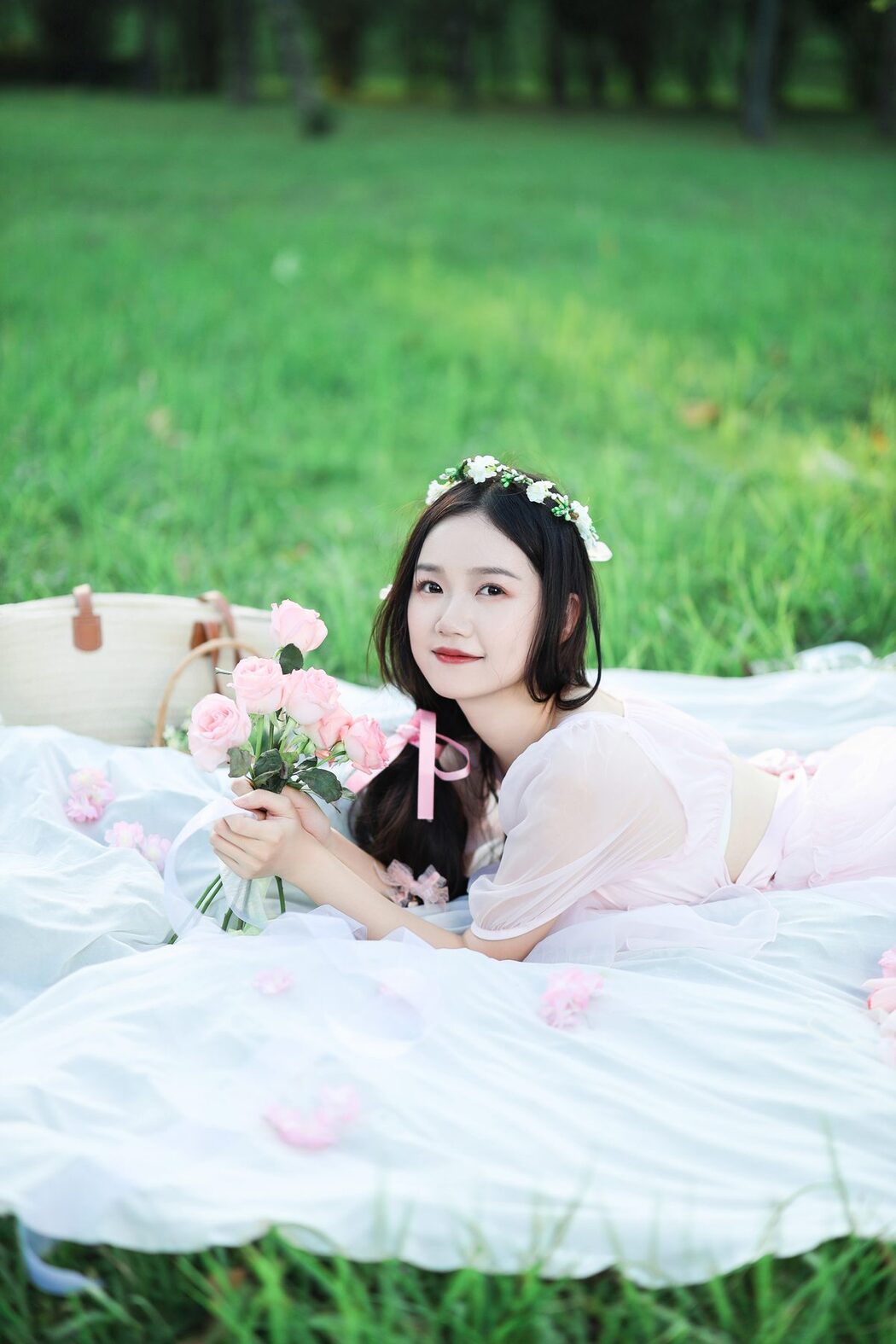 YiTuYu艺图语 Vol.5737 Di Li Re Ya