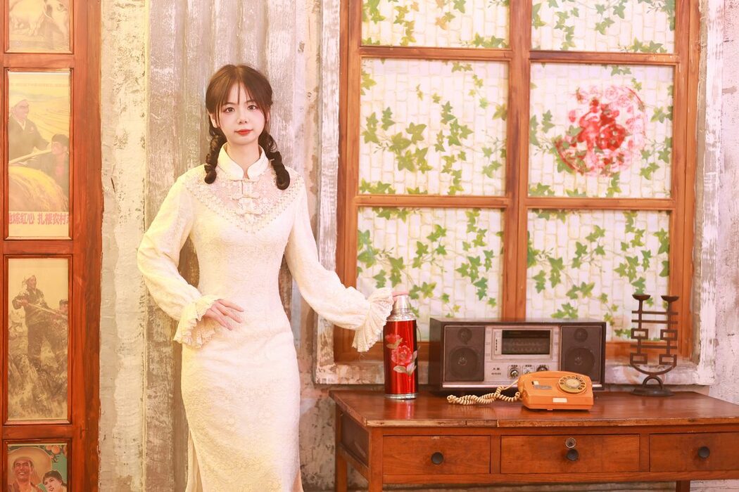 YiTuYu艺图语 Vol.5860 Mu Yan Se Cc
