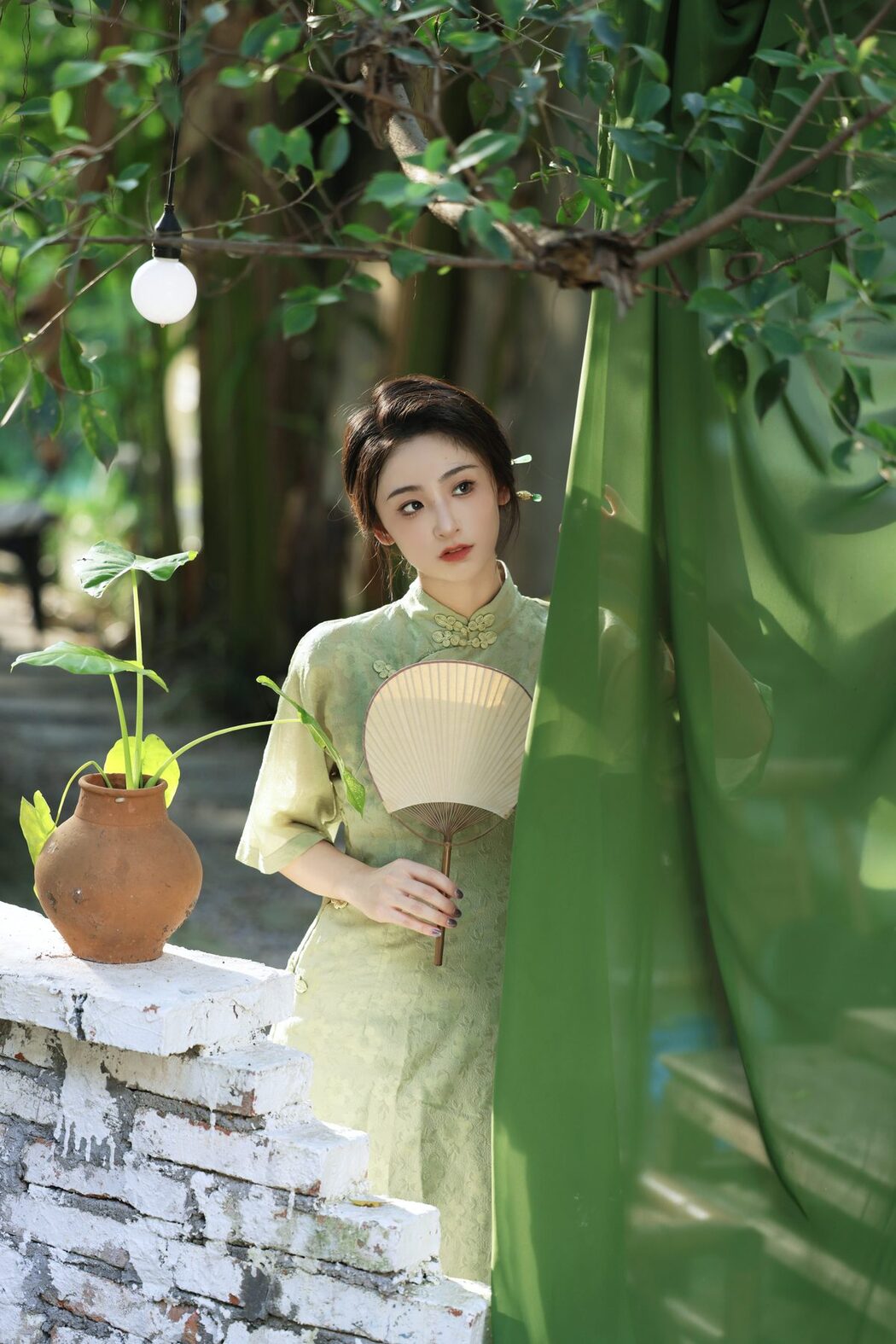YiTuYu艺图语 Vol.5792 Nuo Mi Tuan Zi