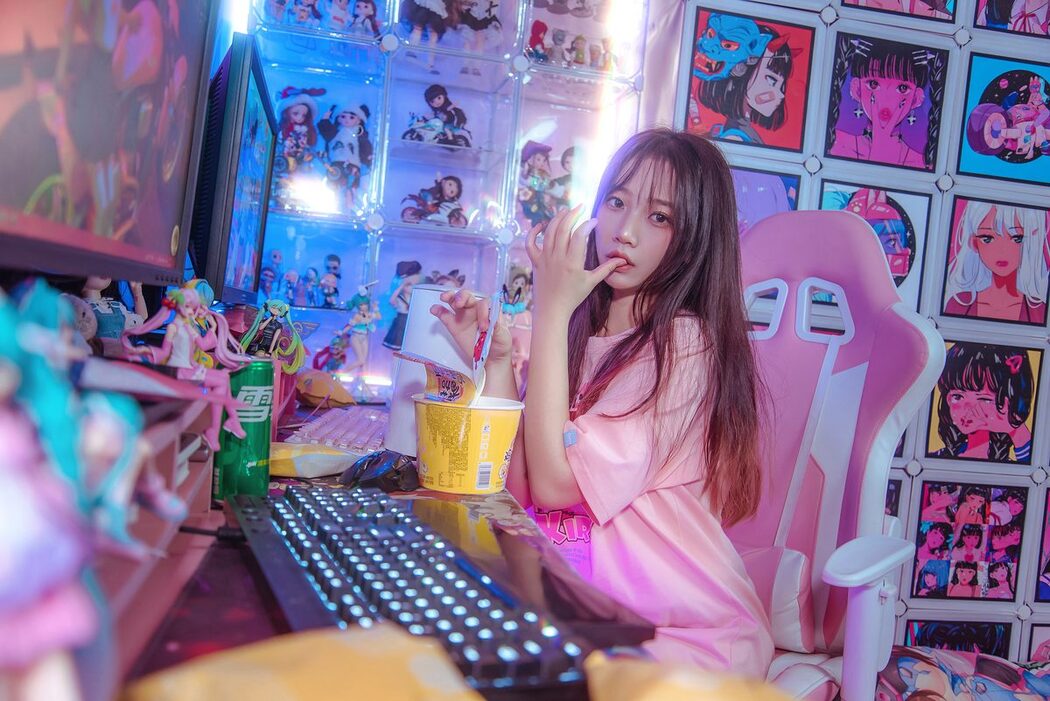 YiTuYu艺图语 Vol.5883 Yi Ke Li Zi