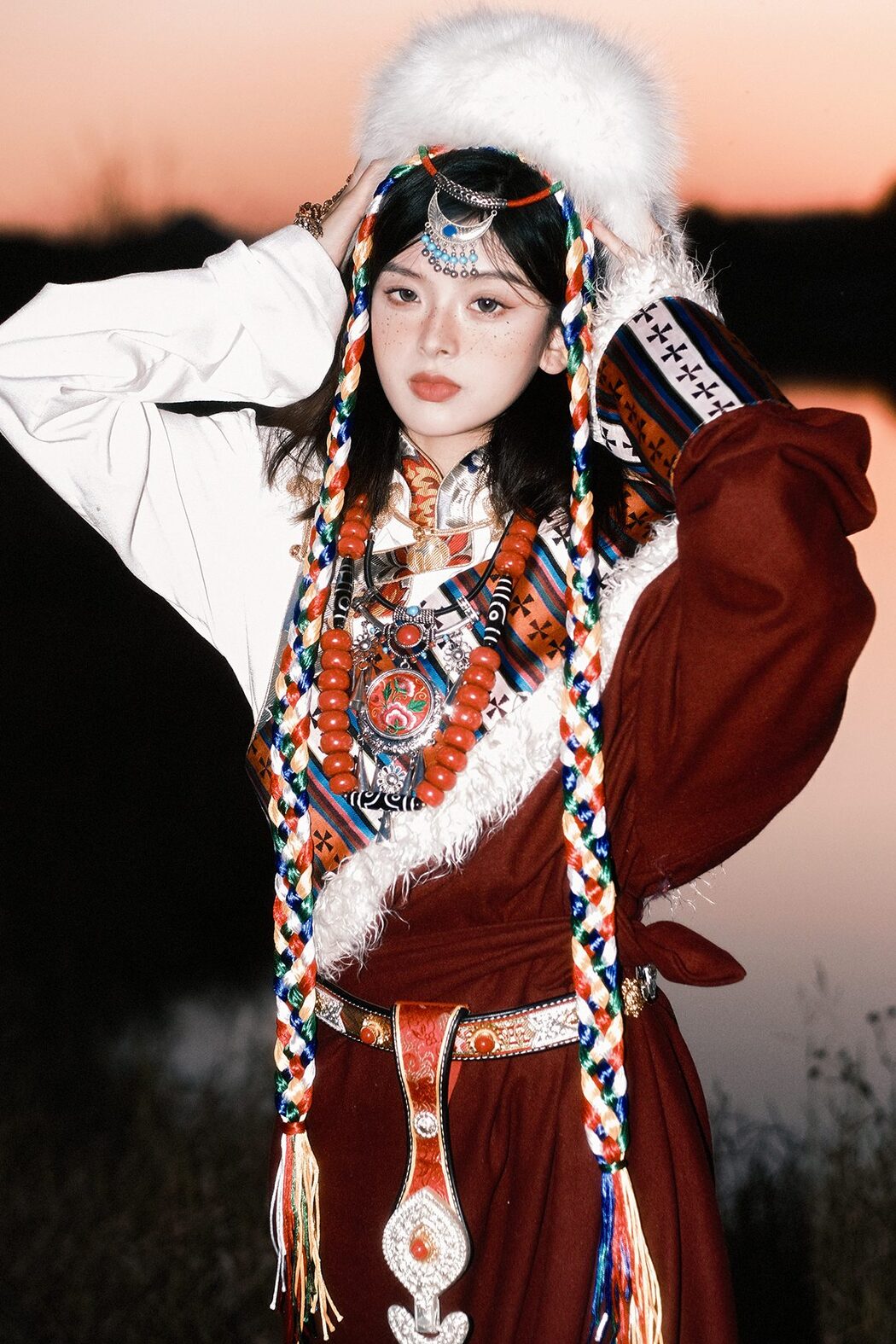 YiTuYu艺图语 Vol.5893 Zhang Zhang Bao Cover Photo