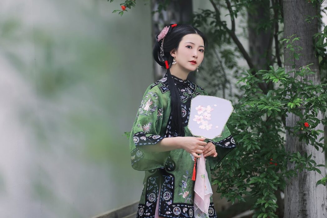 YiTuYu艺图语 Vol.5789 Mao Zi Zi