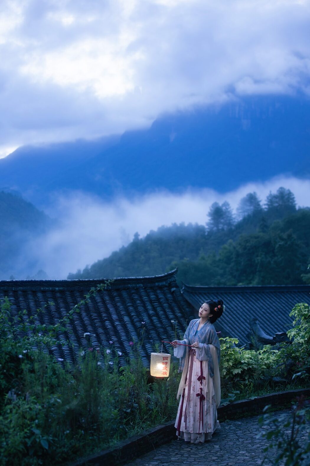 YiTuYu艺图语 Vol.5728 Jin Zou Ba