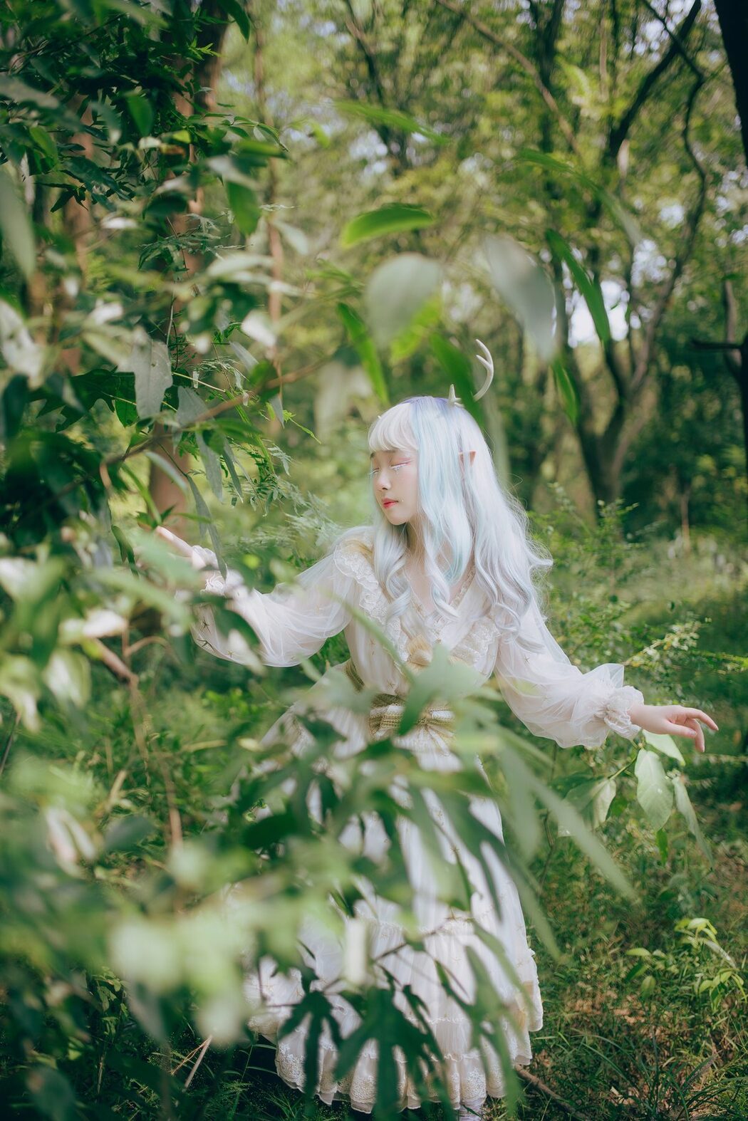 YiTuYu艺图语 Vol.5867 You Li