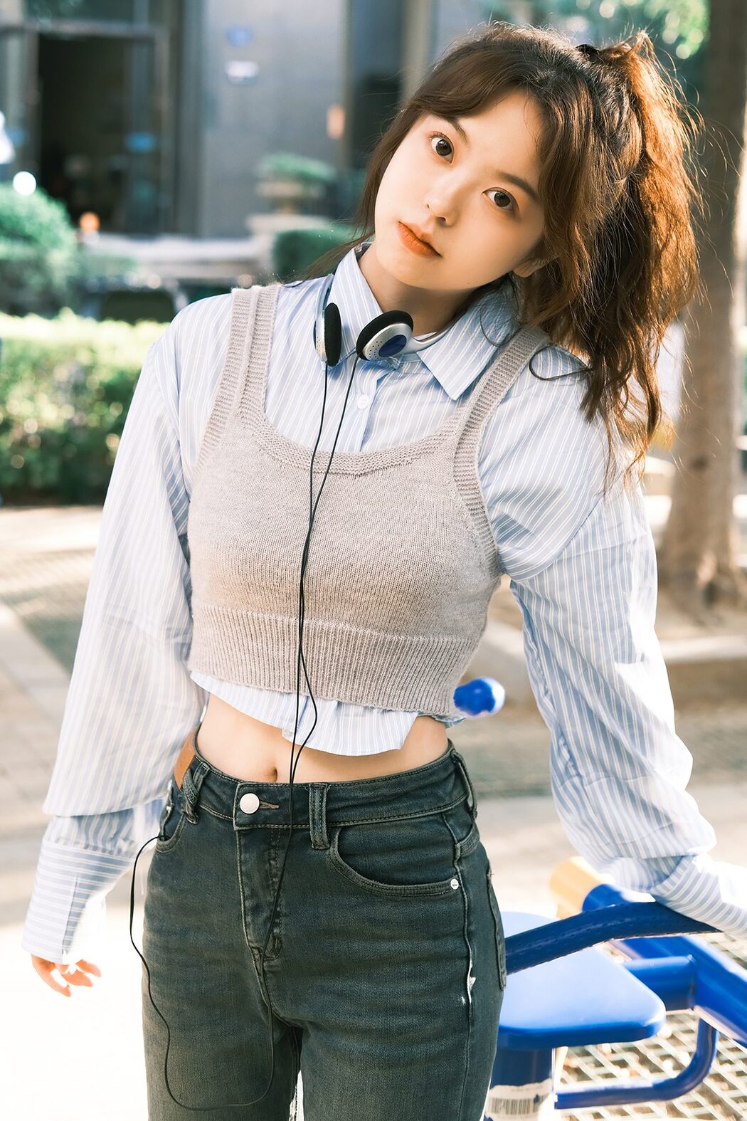 YiTuYu艺图语 Vol.5776 Ha Ji Ma Hua Cover Photo
