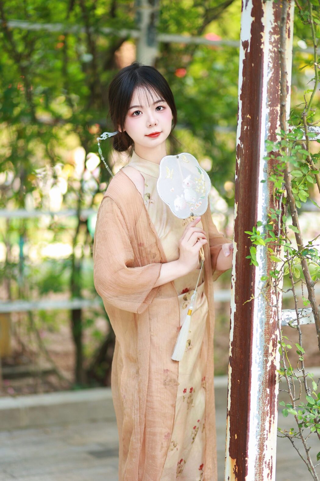 YiTuYu艺图语 Vol.5884 Mu Yan Se Cc