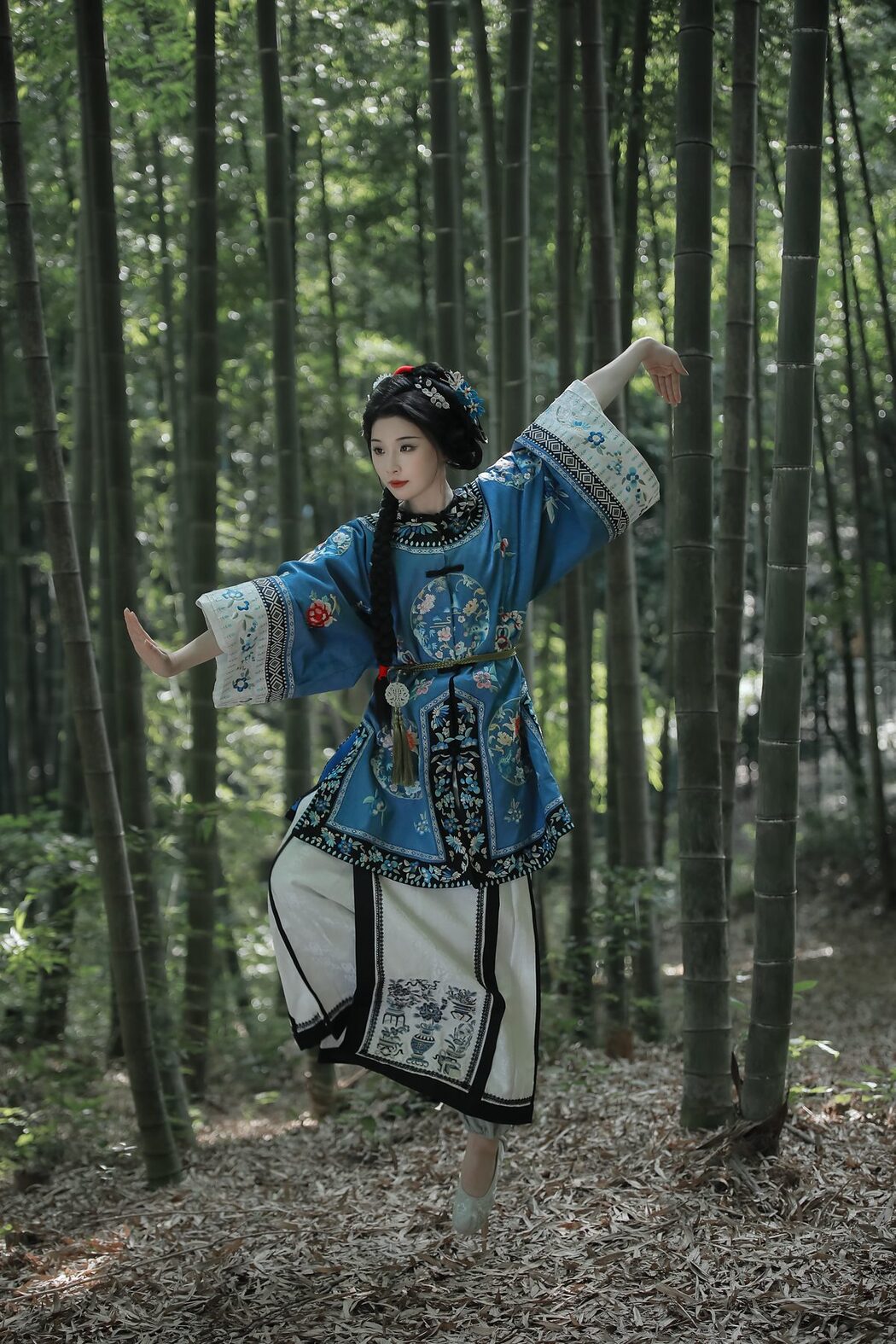 YiTuYu艺图语 Vol.5848 Miao Miao Jia De Xiao Yu Gan