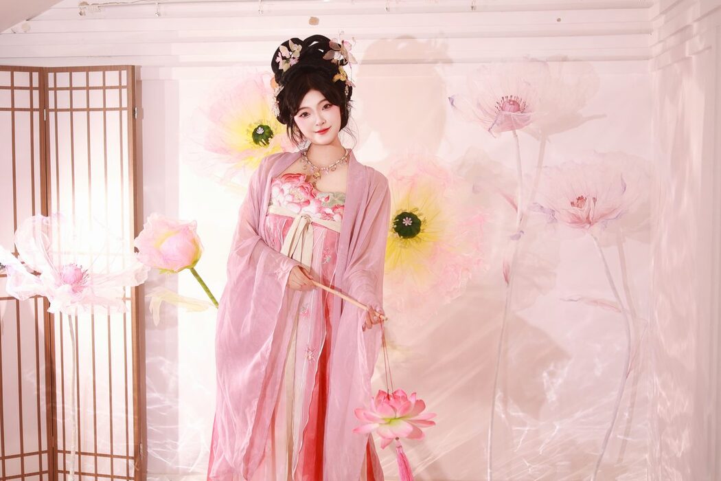 YiTuYu艺图语 Vol.5858 KaiLin Jiang