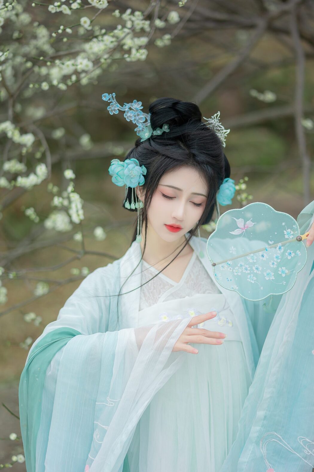 YiTuYu艺图语 Vol.5774 Qi Luo Sheng De Xiao Su Su