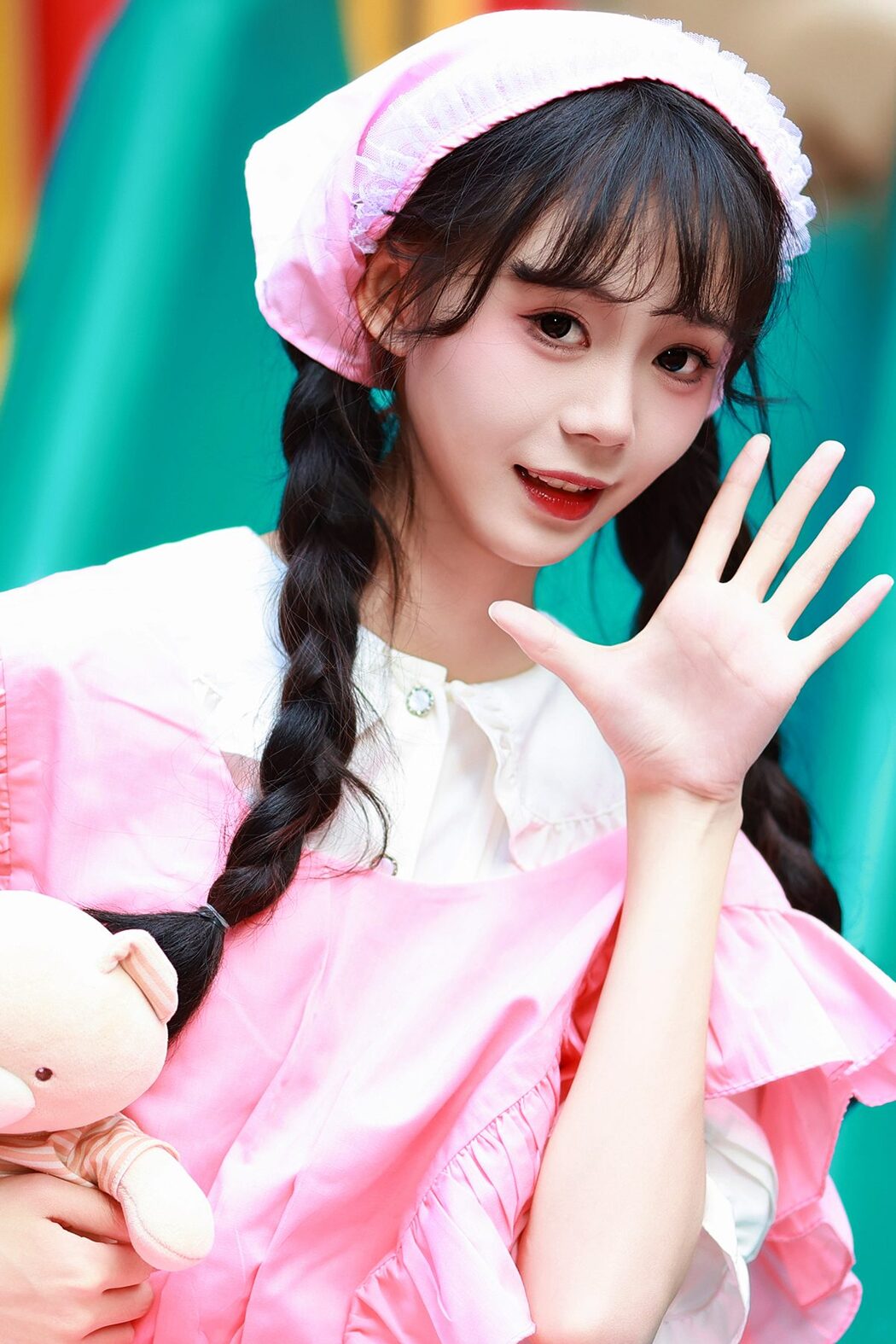YiTuYu艺图语 Vol.5832 Guan Ning Cover Photo