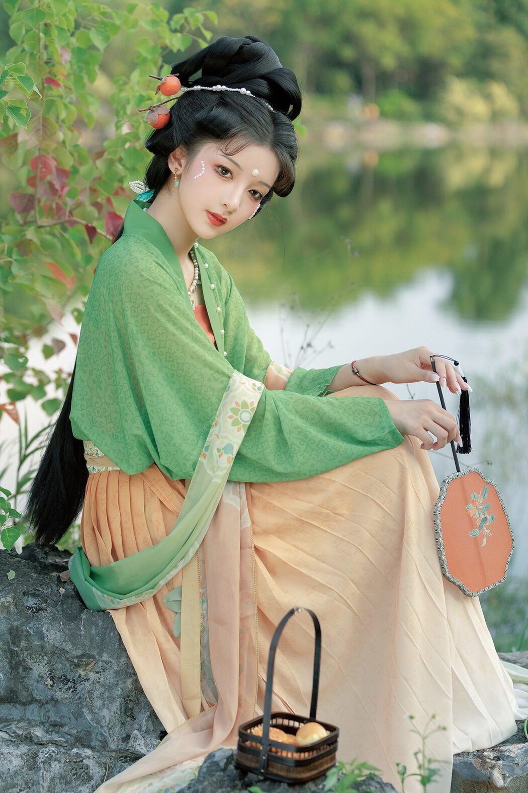 YiTuYu艺图语 Vol.5744 Xin Lan Cover Photo