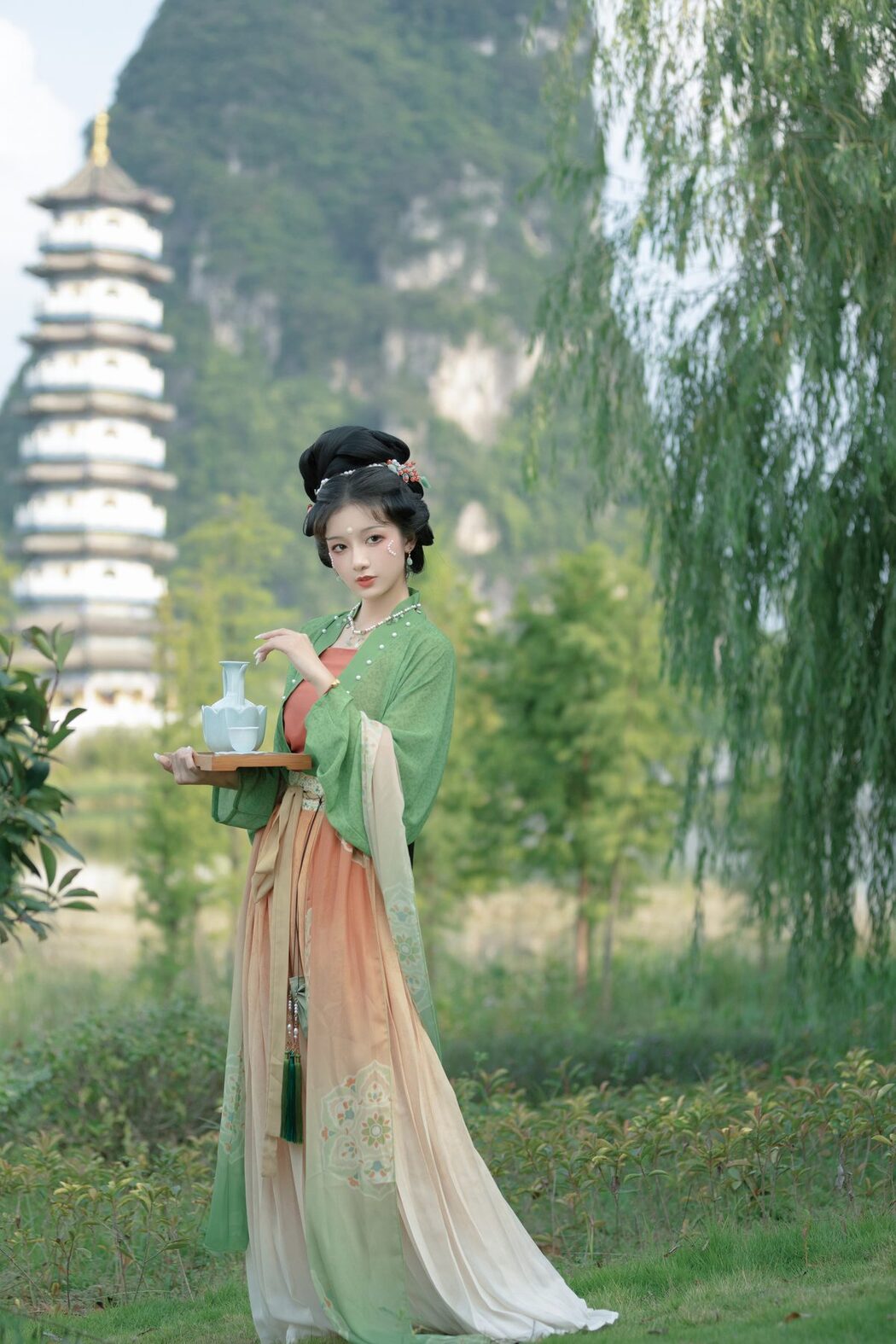 YiTuYu艺图语 Vol.5744 Xin Lan