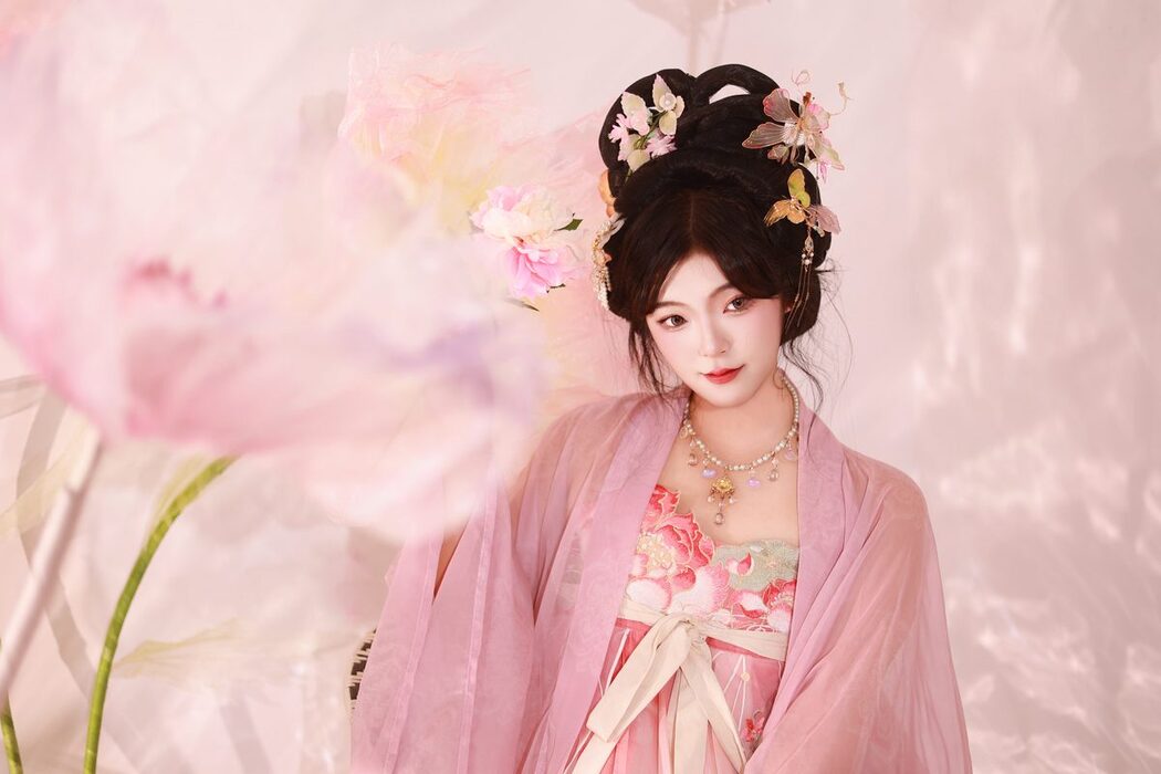 YiTuYu艺图语 Vol.5858 KaiLin Jiang