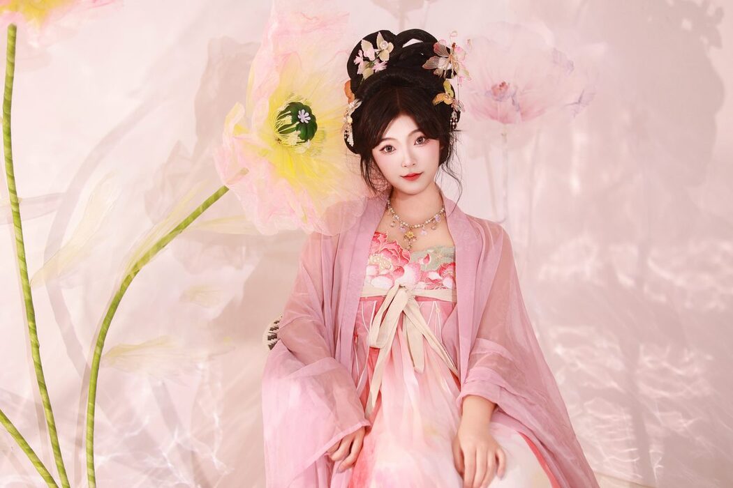 YiTuYu艺图语 Vol.5858 KaiLin Jiang
