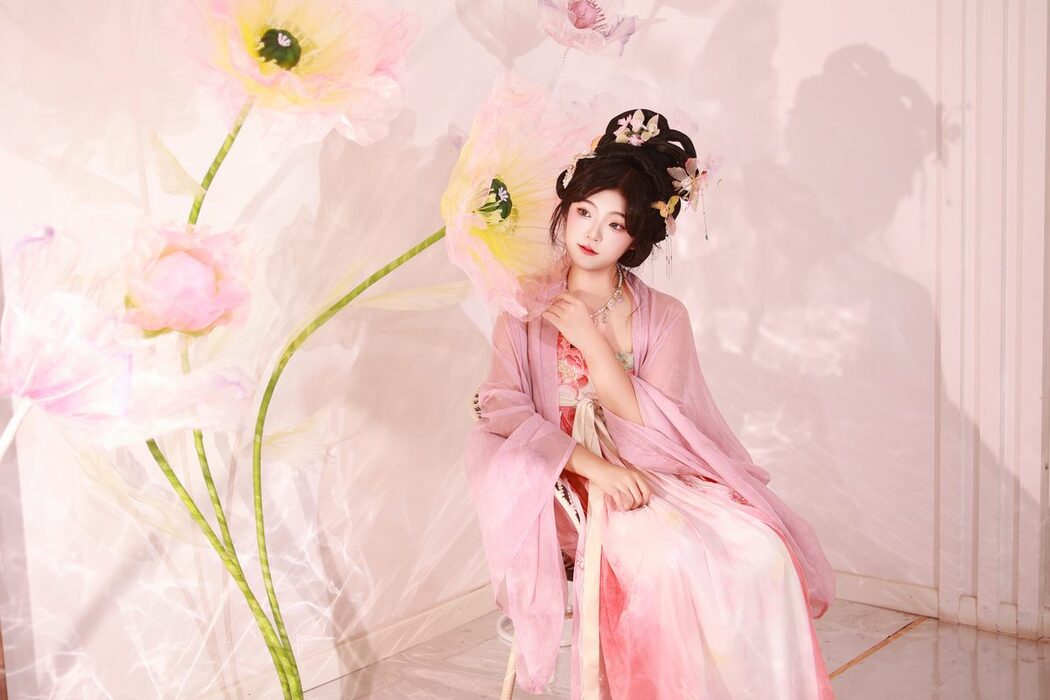 YiTuYu艺图语 Vol.5858 KaiLin Jiang