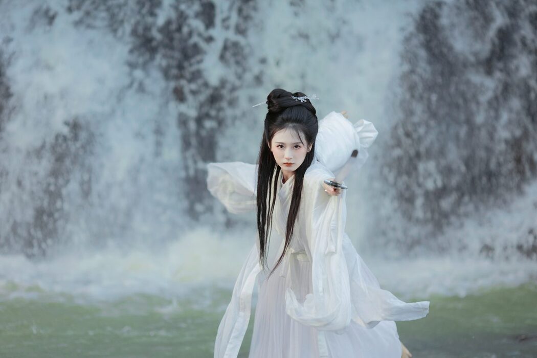 YiTuYu艺图语 Vol.5754 Shu Pian Yoyi
